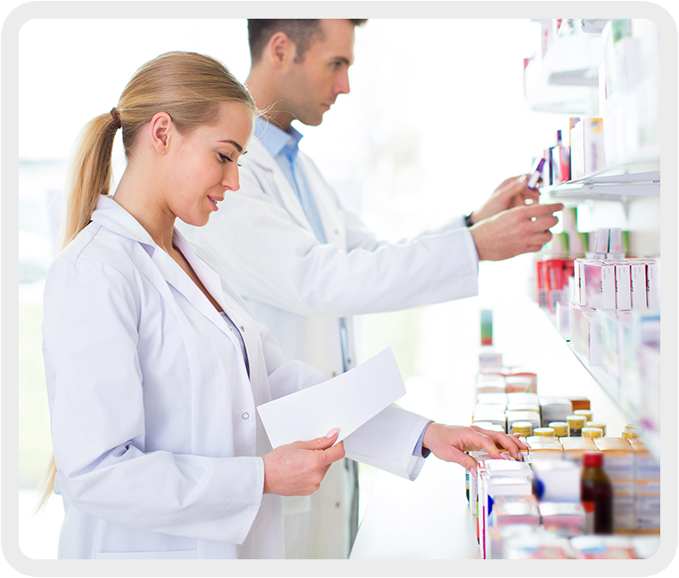 Foto-quadrata-farmacia-762×649 farmacisti